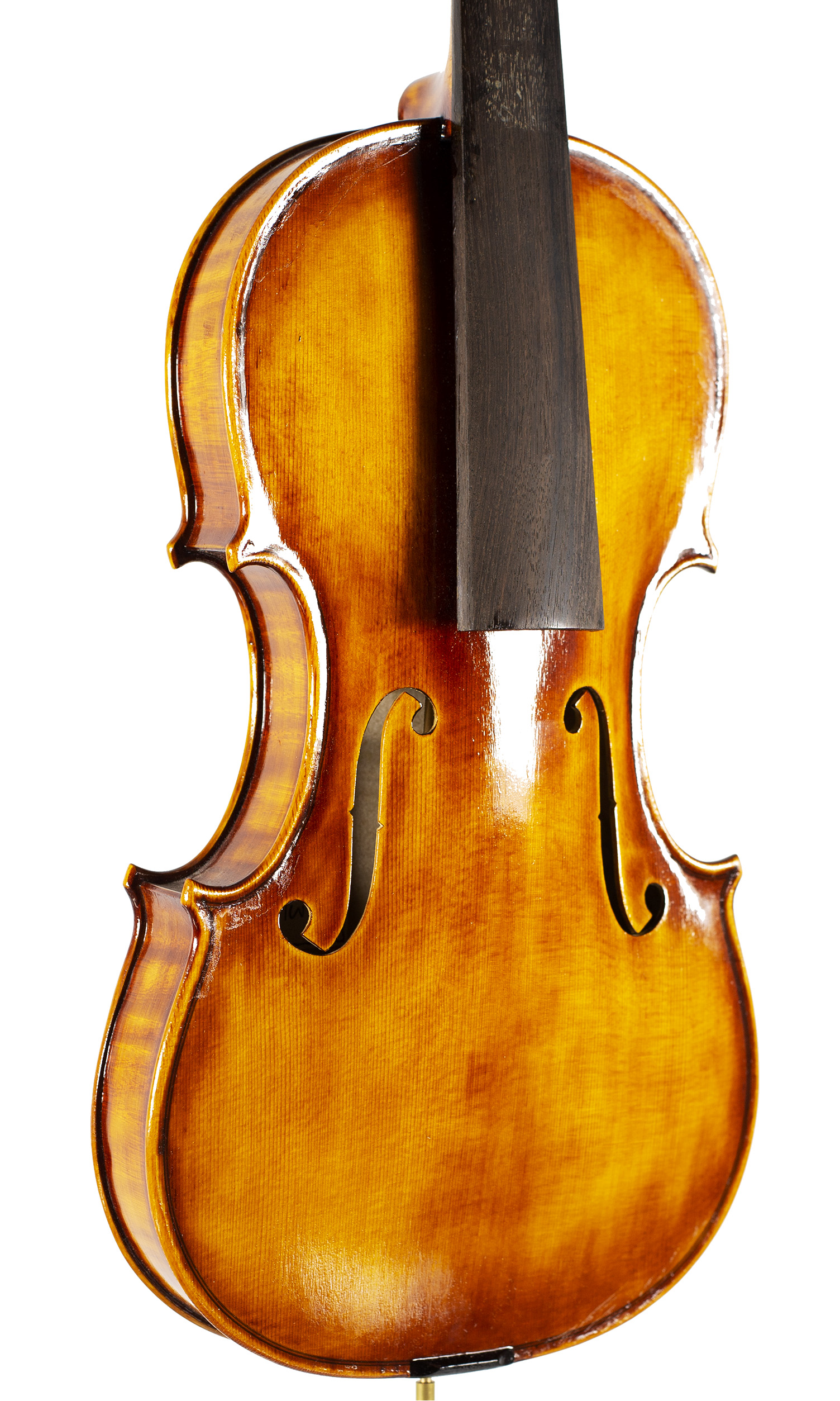 A violin by Miranda Karol Green, Caerphilly, 1981 — angled view, 30°