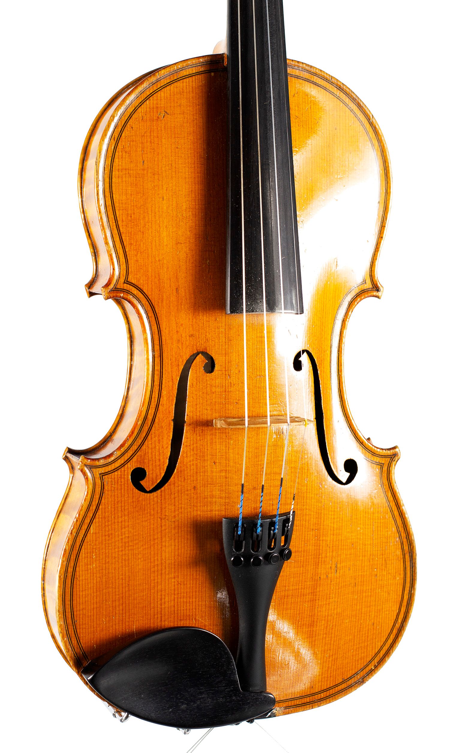 Violin by James Cole, Manchester, 1890 — angled view, 20°