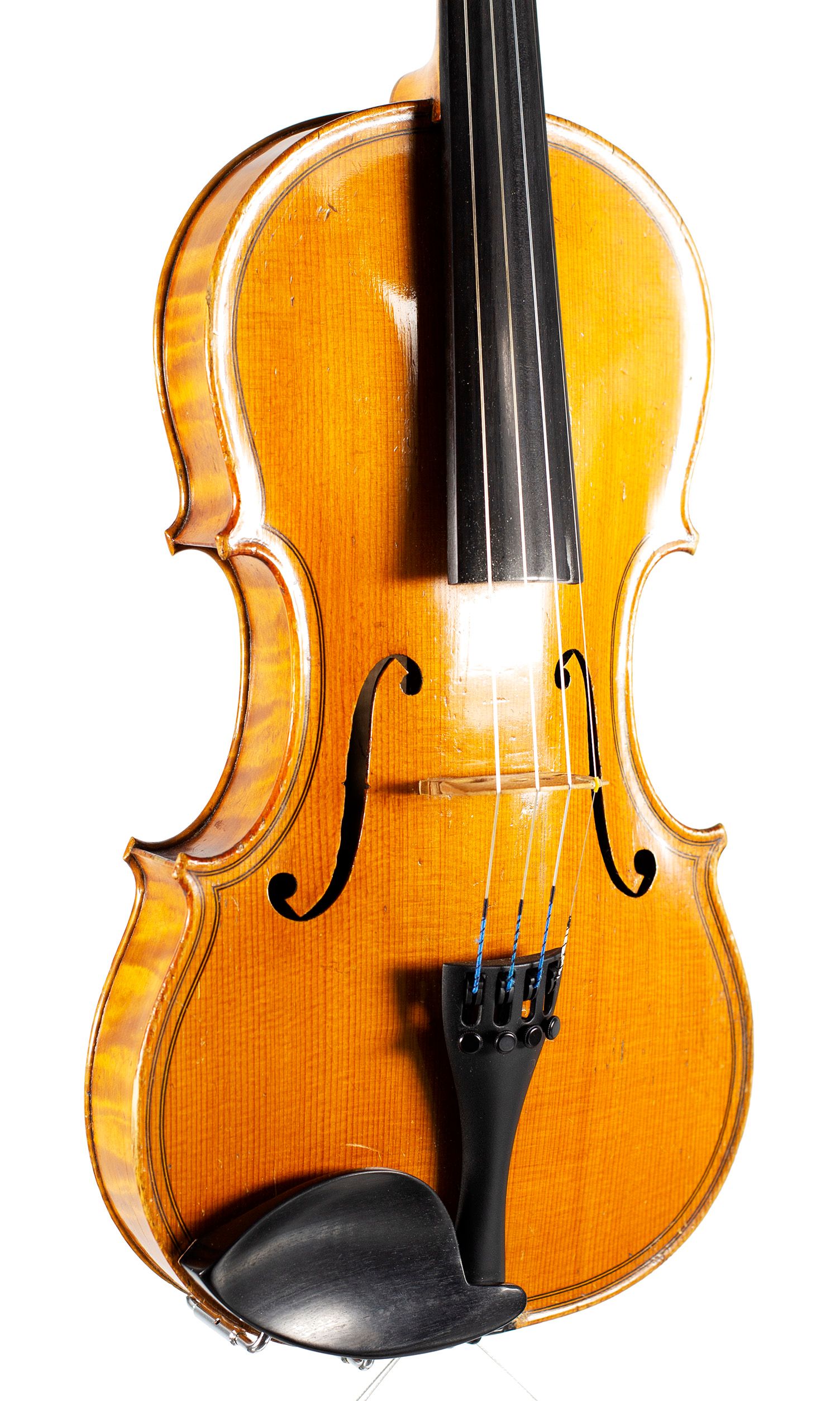 Violin by James Cole, Manchester, 1890 — angled view, 30°