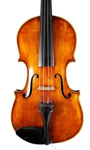 Violin by William Robinson, London, 1932 — front