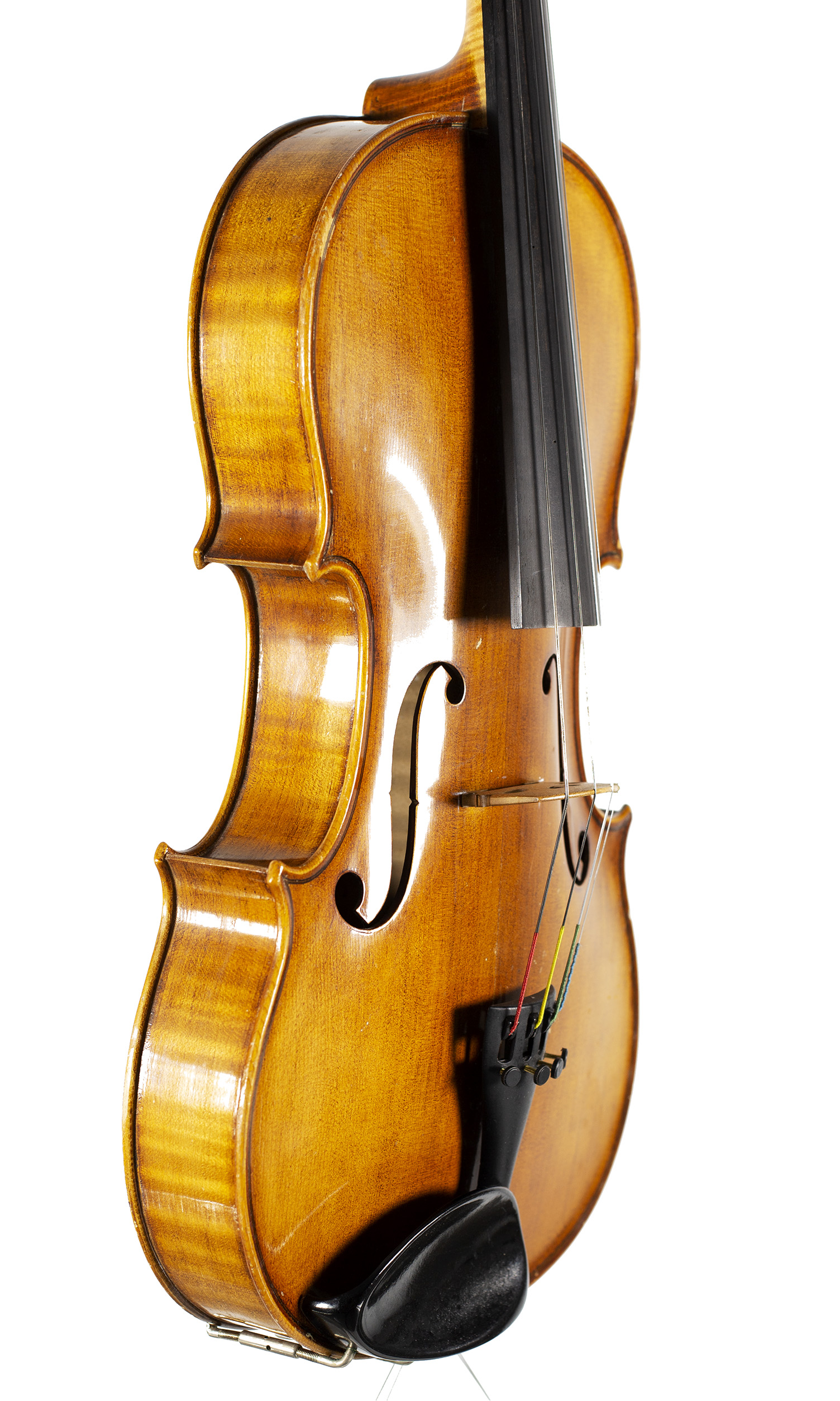 A viola by Walter Müller, Germany, circa 1960 — angled view, 60°