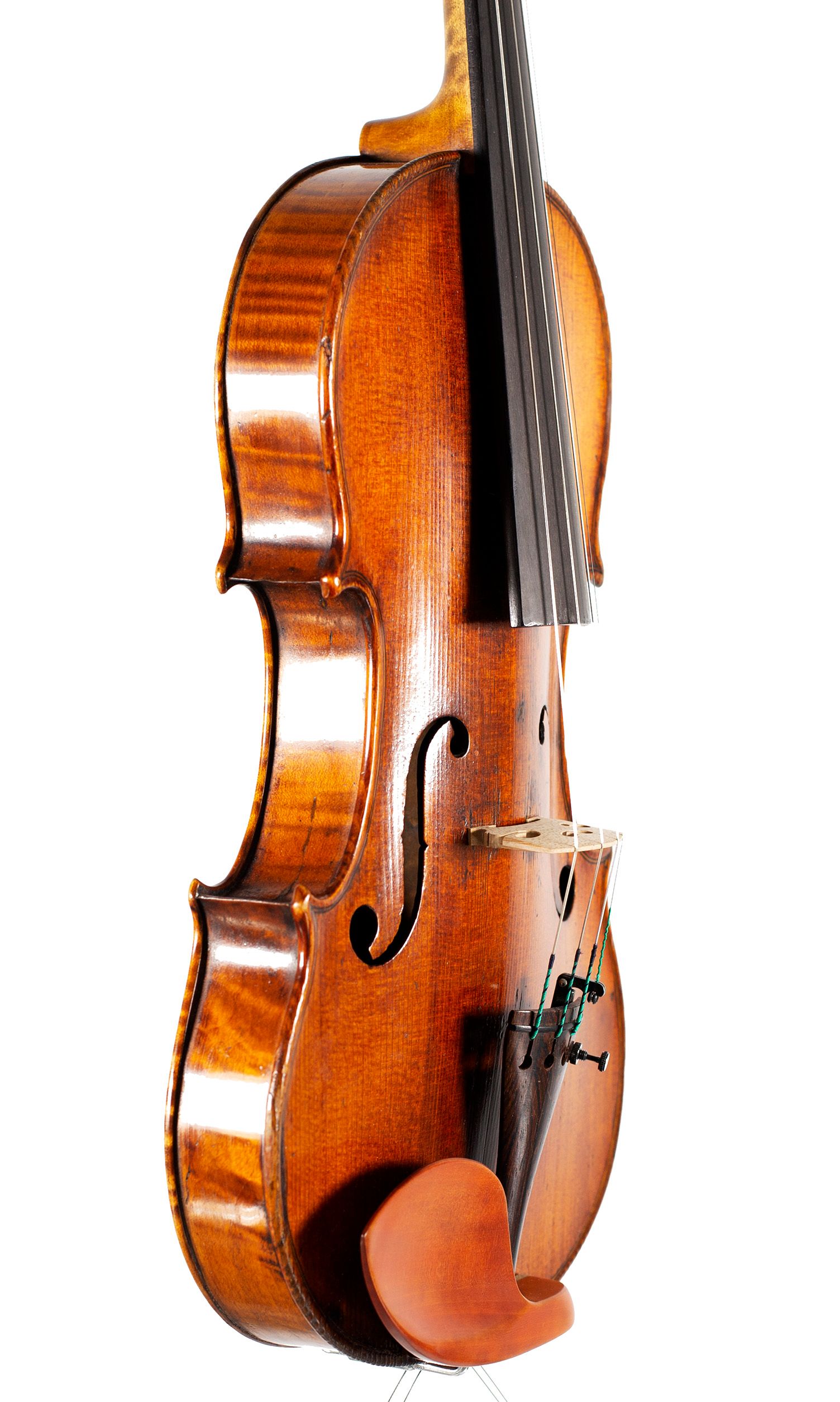 Violin by Jacob Fendt, London, circa 1830 — angled view, 60°