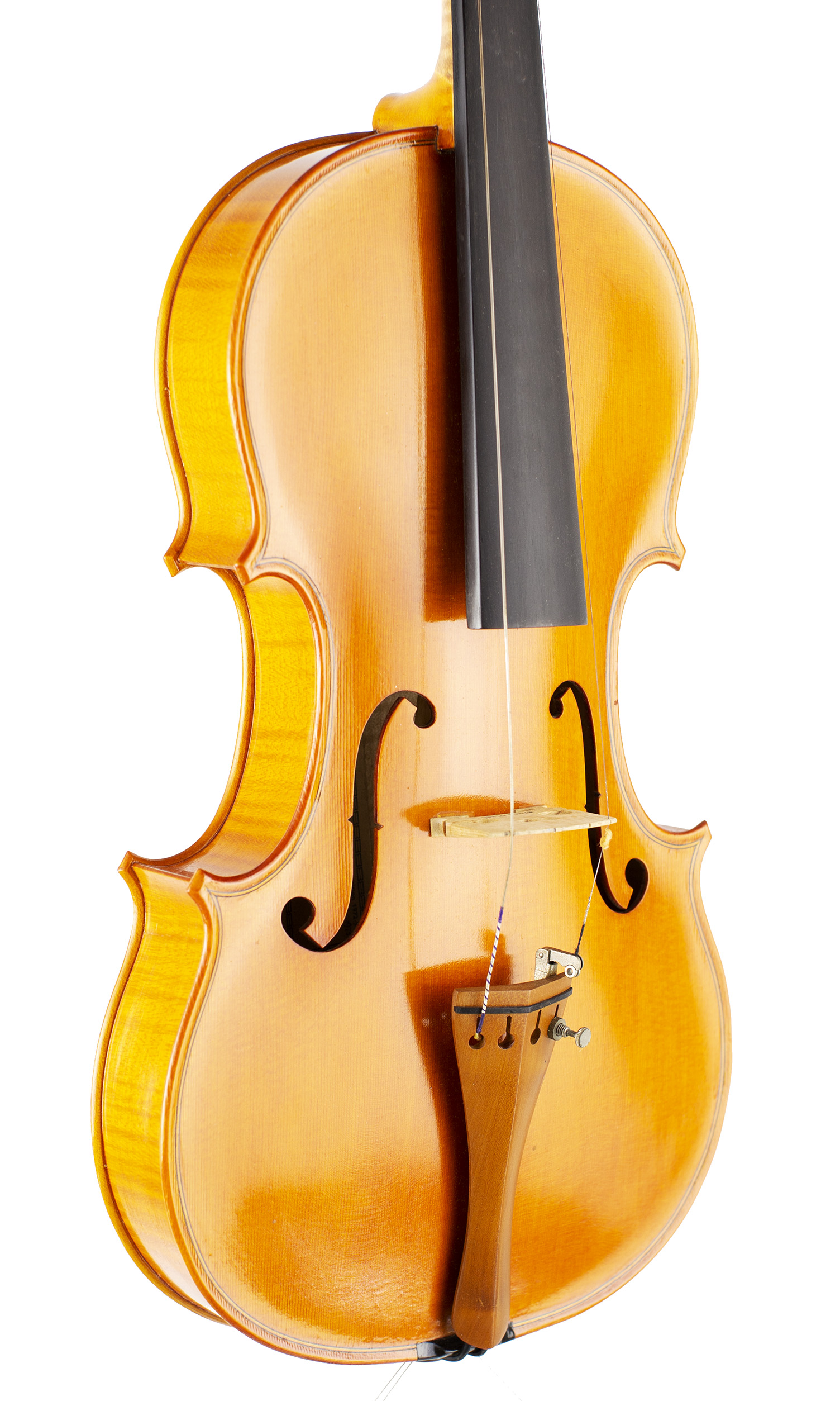 A violin by Harry Dobbs, Peopleton, 1976 — angled view, 40°