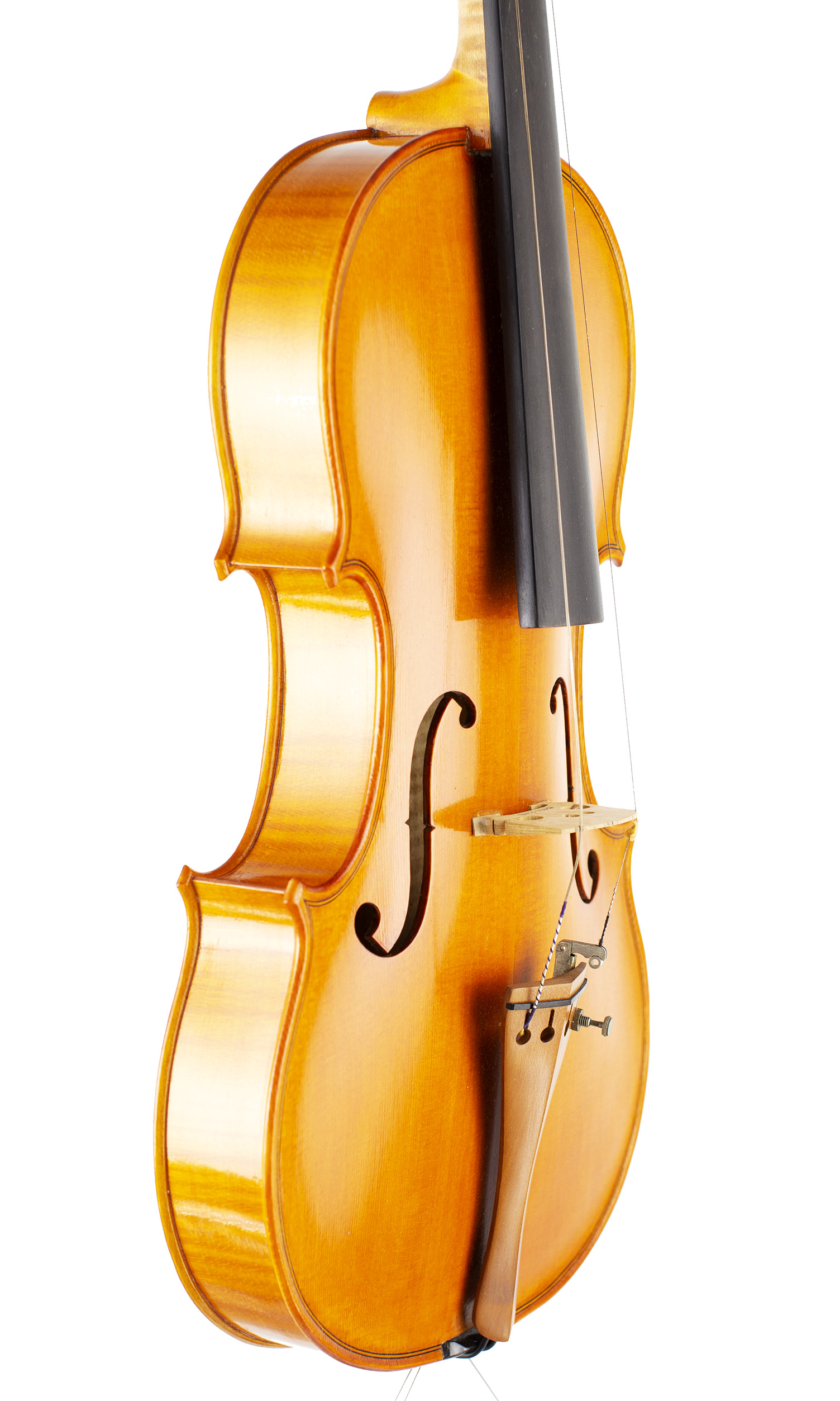 A violin by Harry Dobbs, Peopleton, 1976 — angled view, 60°