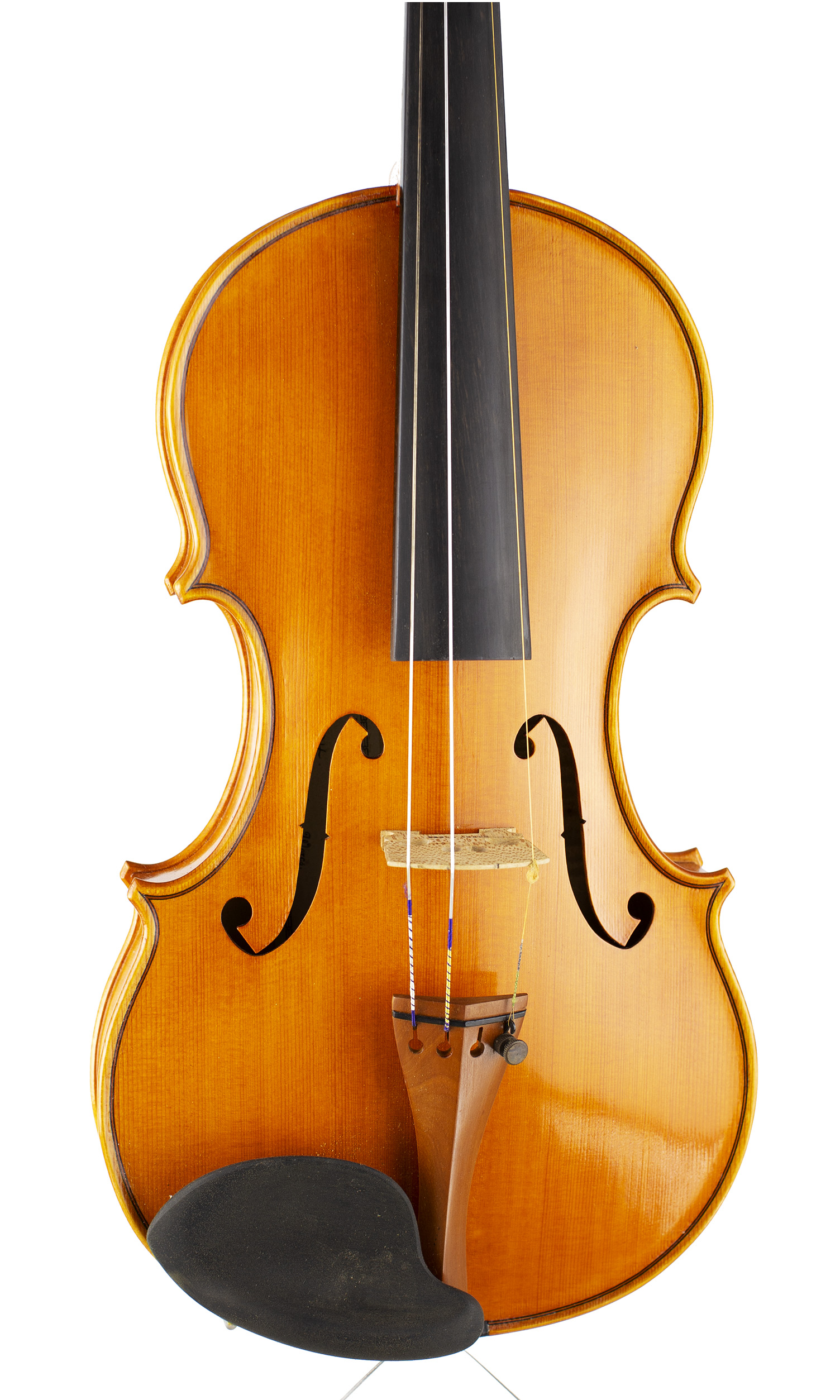 A violin by Harry Dobbs, Peopleton, 1976 — angled view, 10°