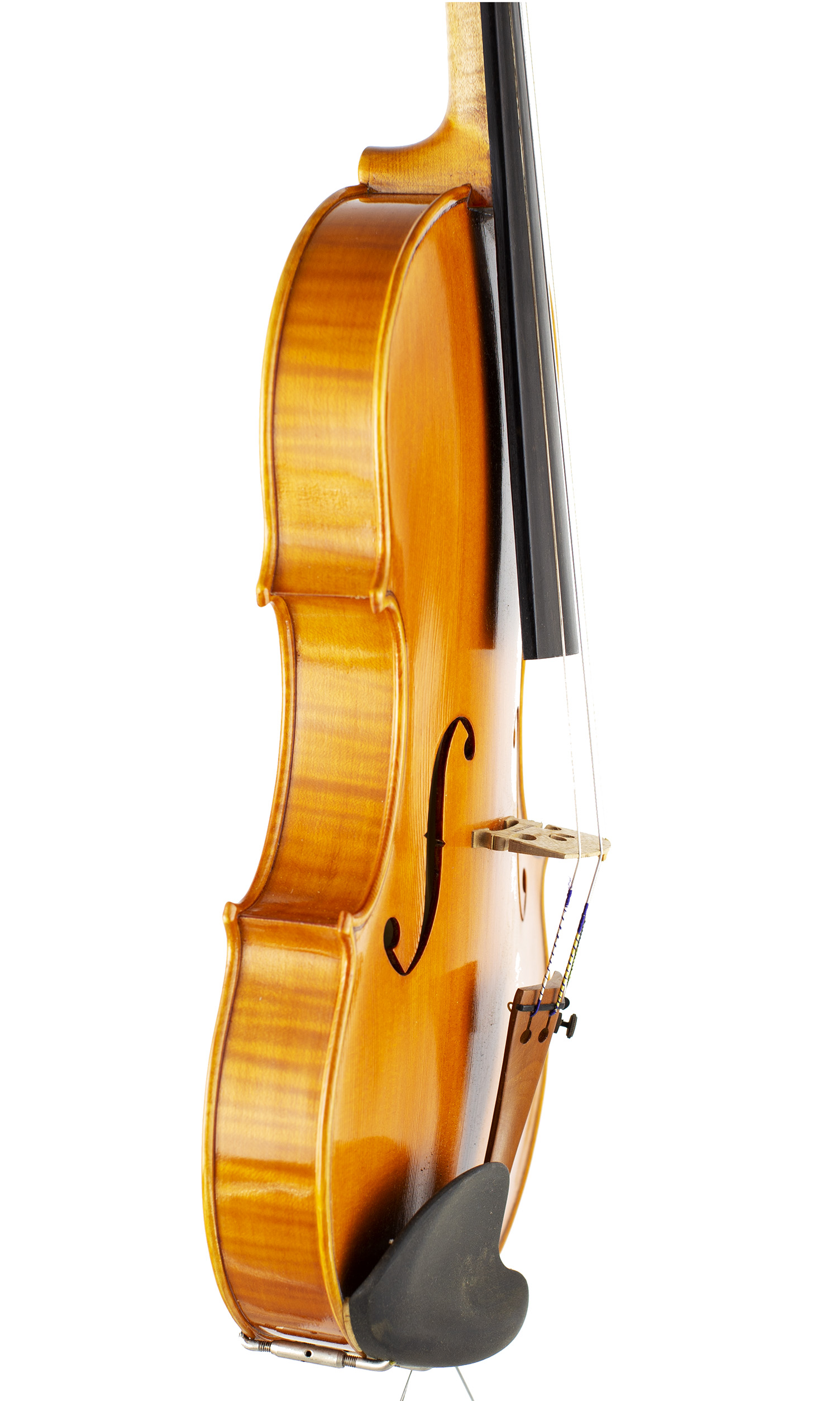 A violin by Harry Dobbs, Peopleton, 1976 — angled view, 70°