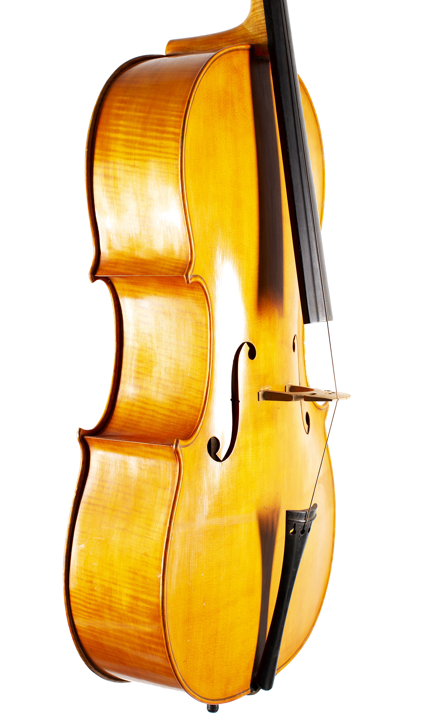 A cello by Harry Dobbs, Sutton Coldfield, 1969 — angled view, 60°