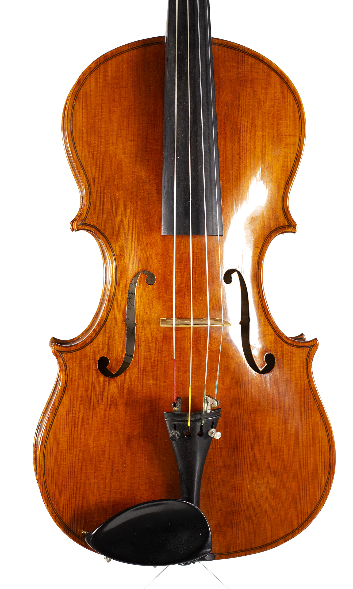 A viola by Robert Hull, Liverpool, 1995 — angled view, 10°