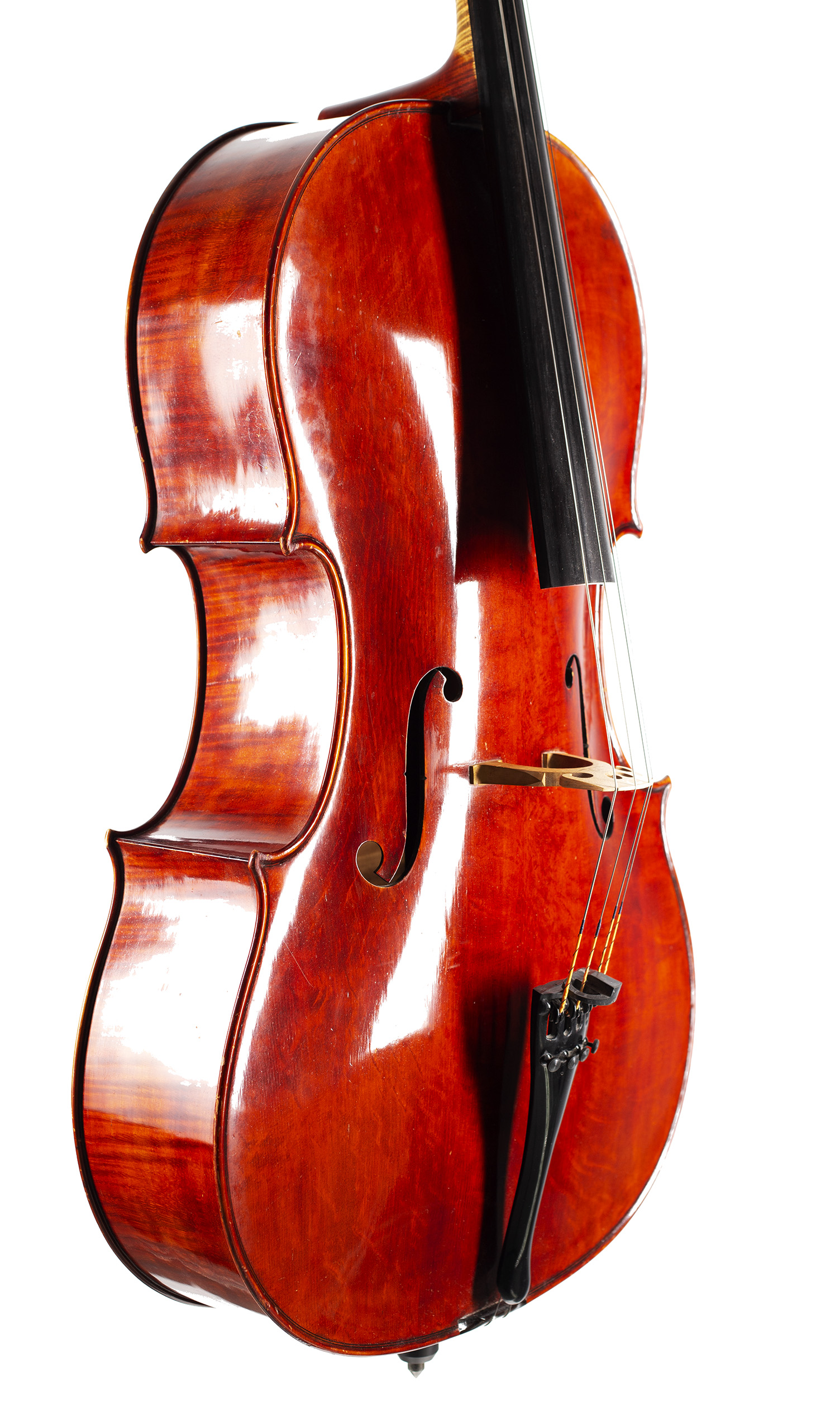 A cello by Urs Maechler, Verona, 1994 — angled view, 50°