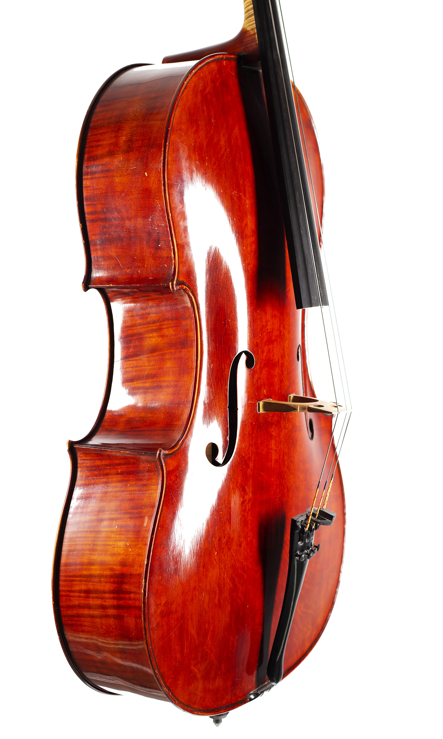 A cello by Urs Maechler, Verona, 1994 — angled view, 60°