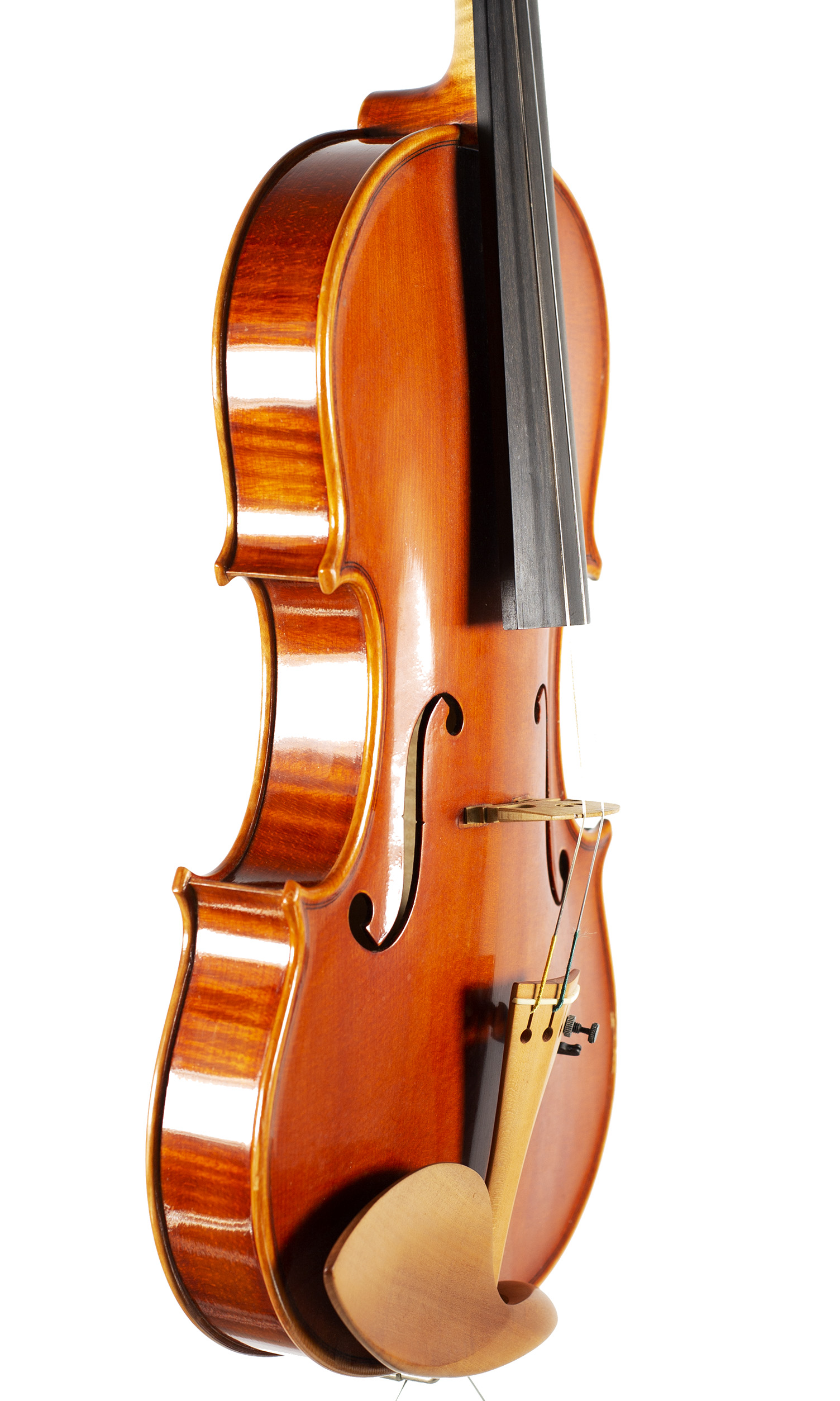 A violin by Guido Alberini, Cremona, 2001 — angled view, 60°