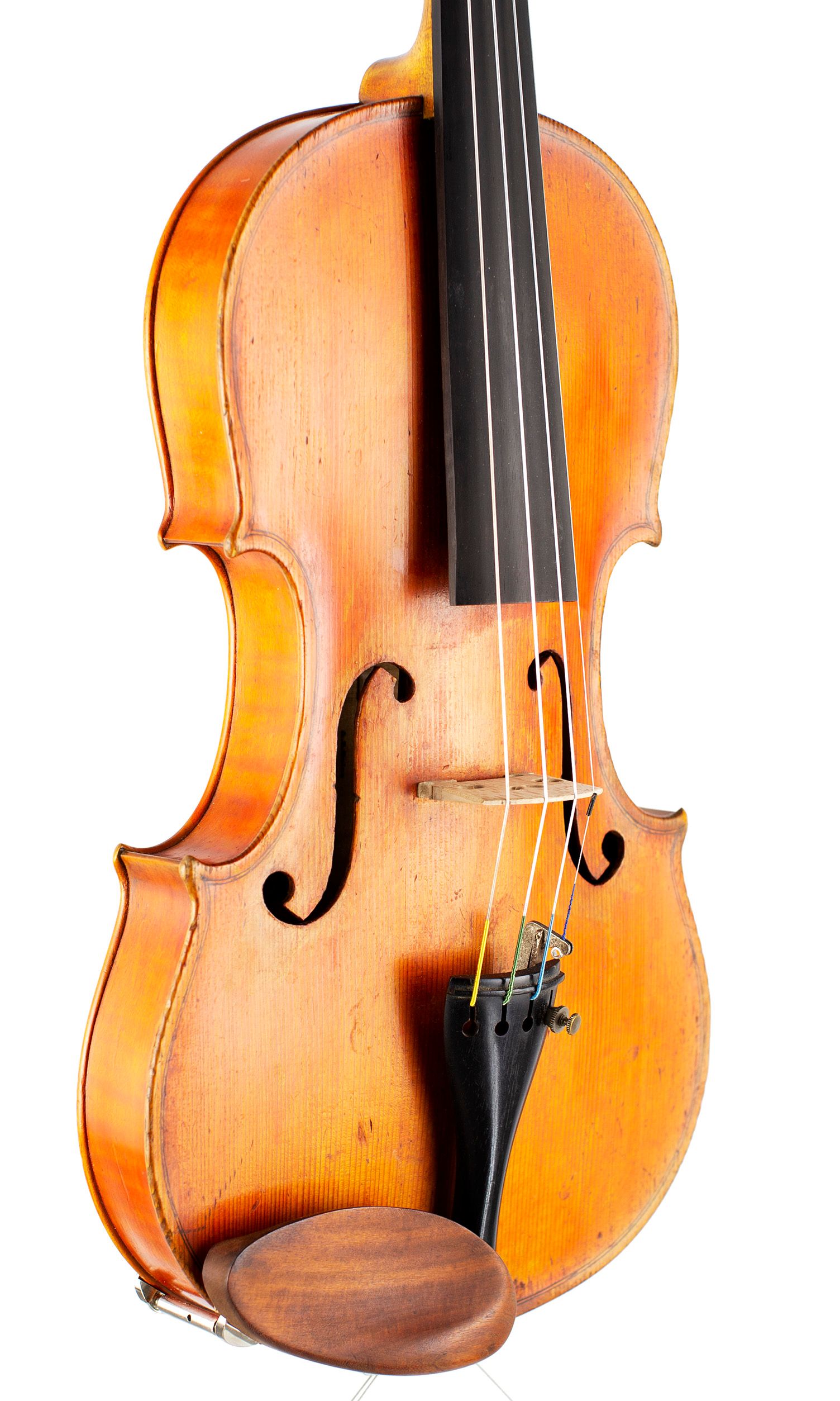Violin by Alfredo G. Galea, Durban, 1958 — angled view, 40°