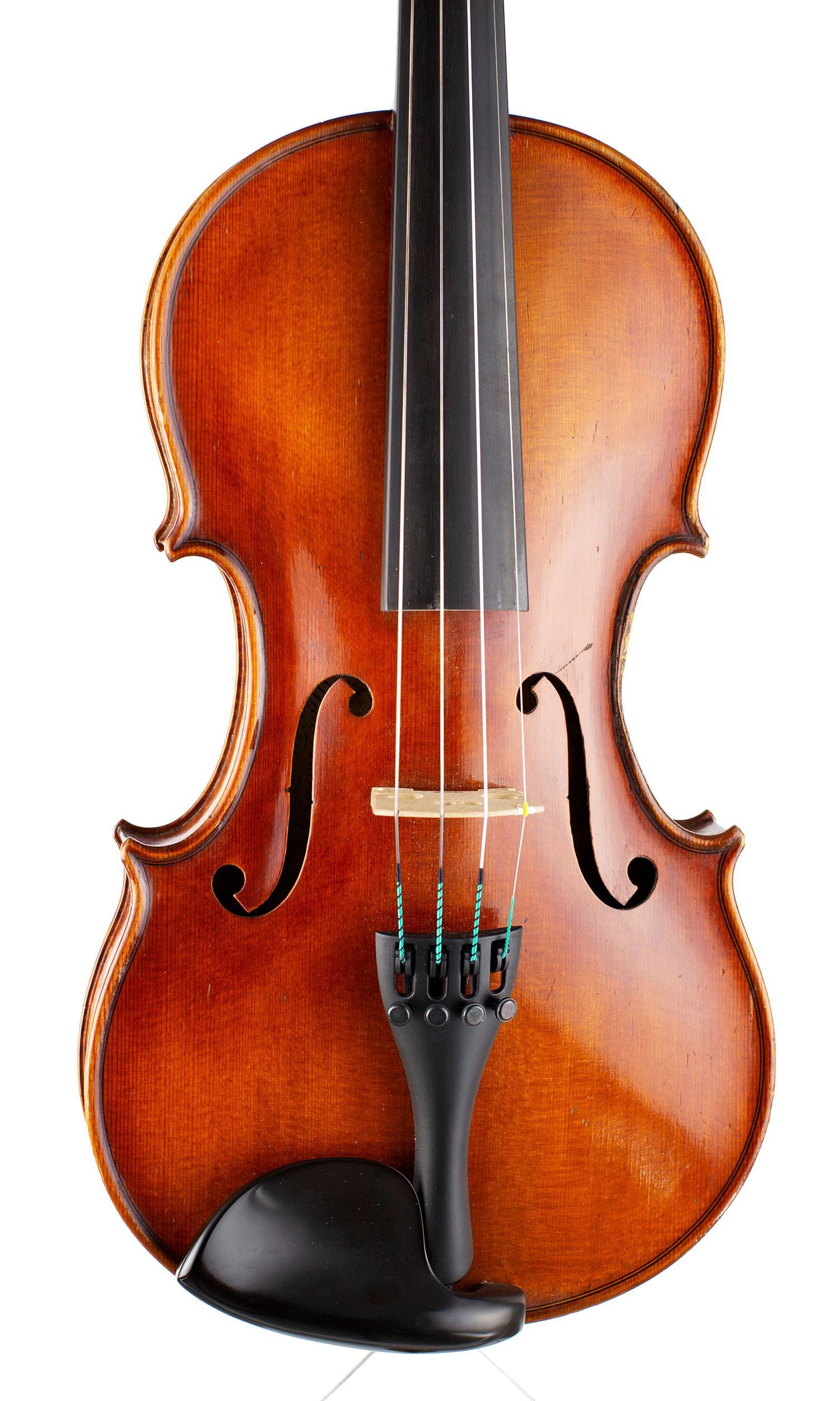 Violin by Alfred Vincent, London, circa 1920 — angled view, 10°