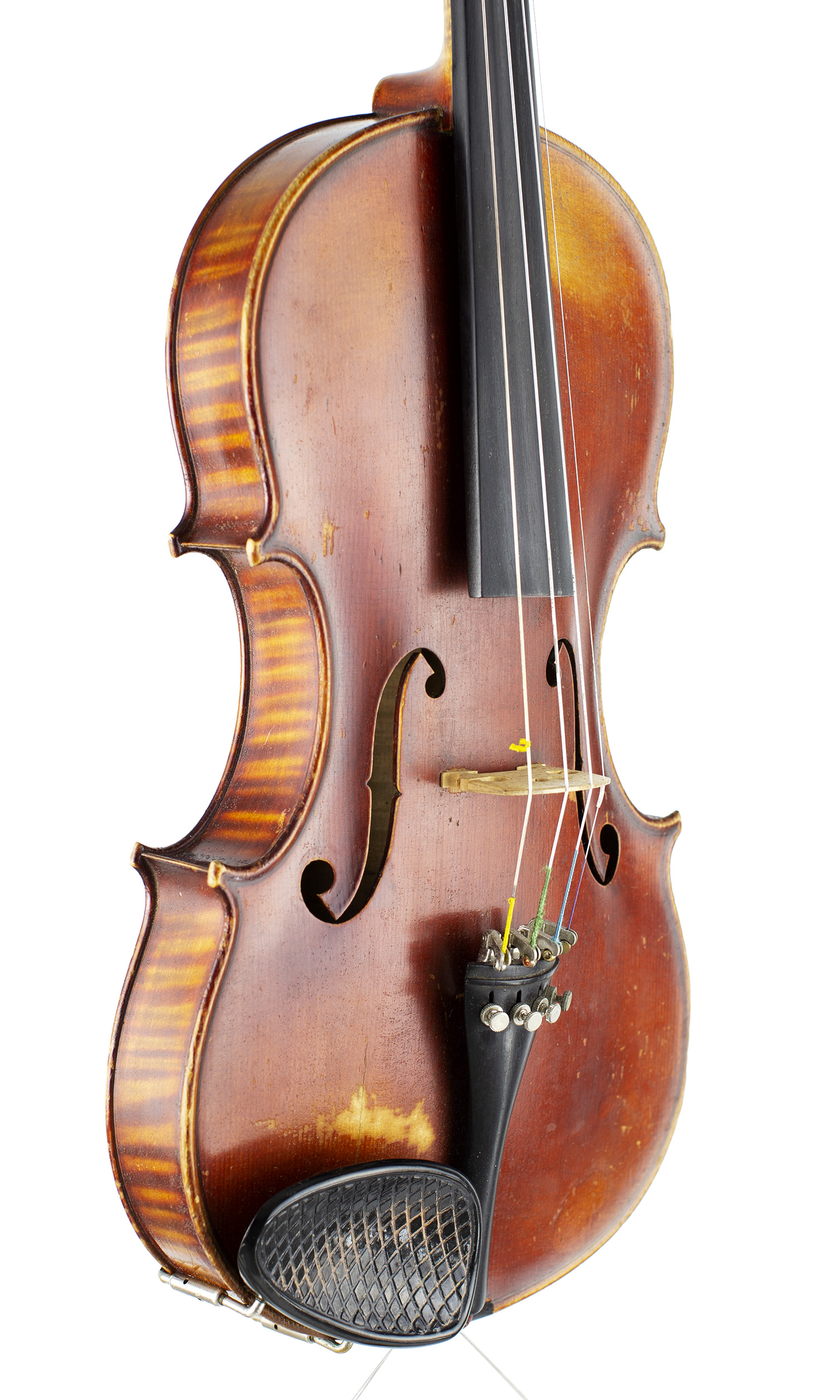 A violin by Leon Bernadel Fils, Paris, 1938 — angled view, 40°