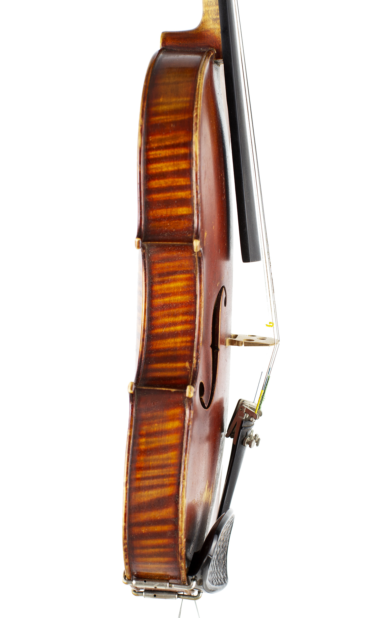 A violin by Leon Bernadel Fils, Paris, 1938 — angled view, 80°