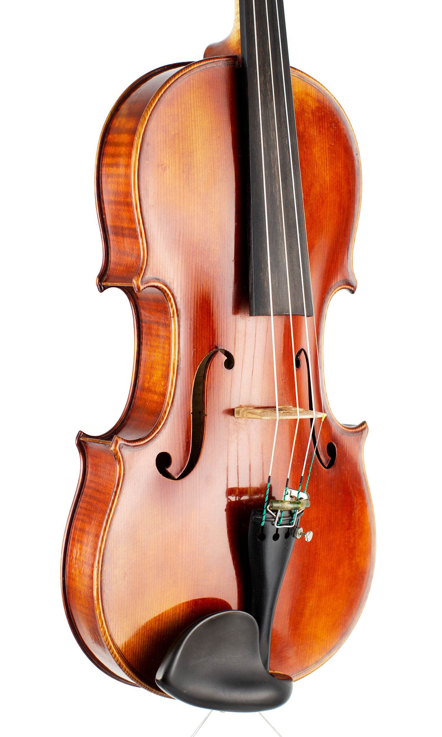 Violin by Amedee Dieudonne, Mirecourt, 1951 — angled view, 40°