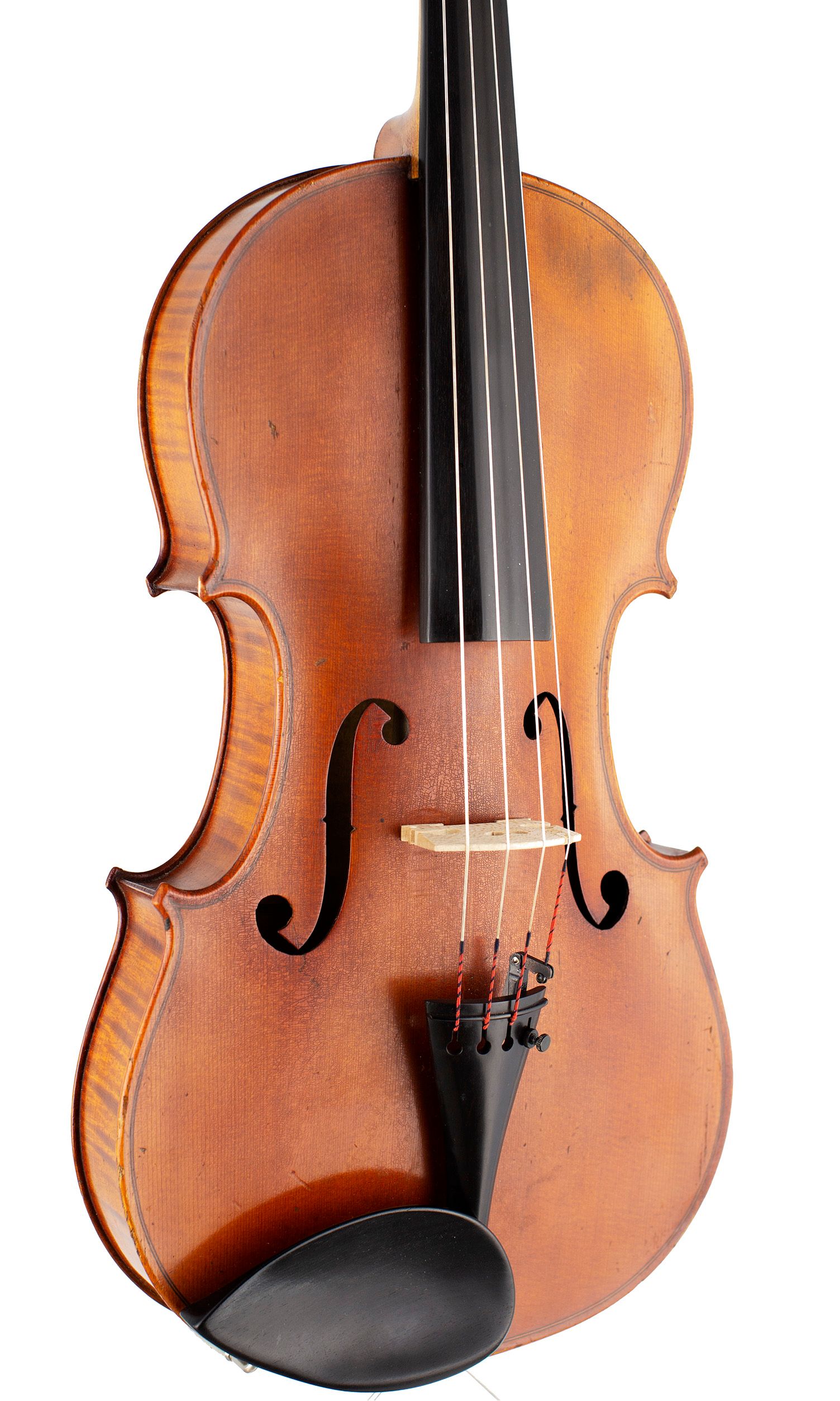 Viola, Workshop of Jérôme Thibouville-Lamy, Mirecourt, circa 1900 — angled view, 30°