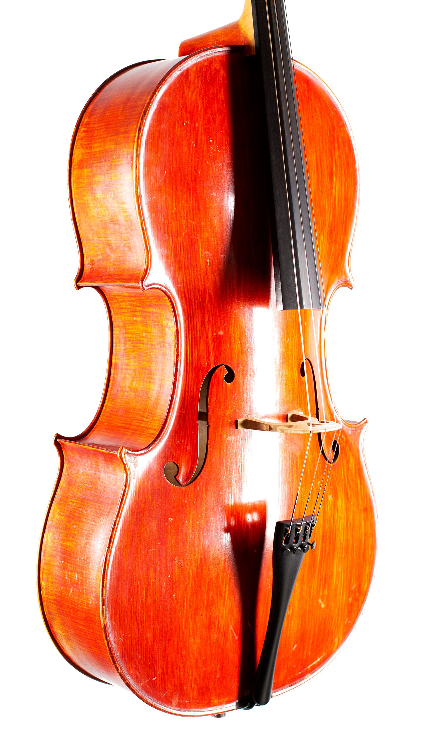 Cello by N. Wennerstrôm, Sollentuna, 1959 — angled view, 40°