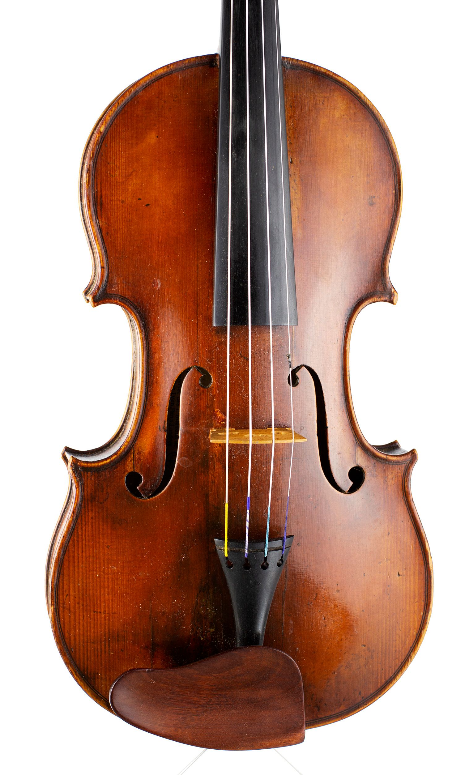 Violin, Workshop of Leon Mougenot Gauche, Mirecourt, 1904 — angled view, 10°