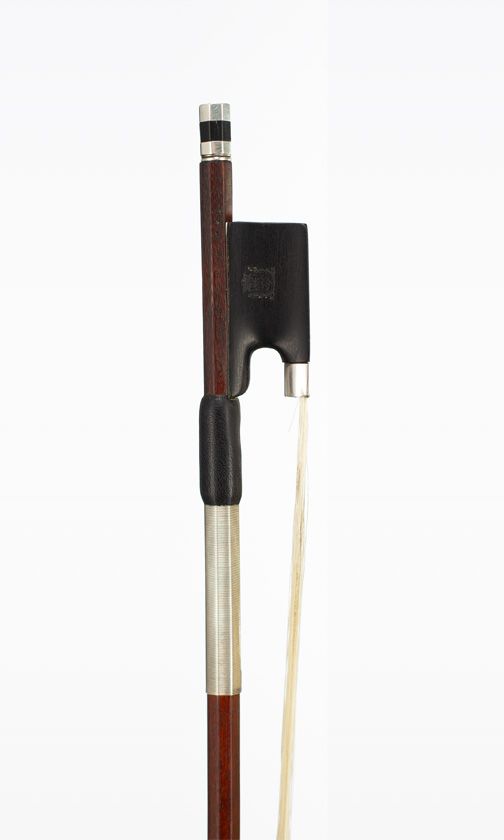 A silver-mounted violin bow by H. R. Pfretzschner, Germany, circa 1930 — frog detail