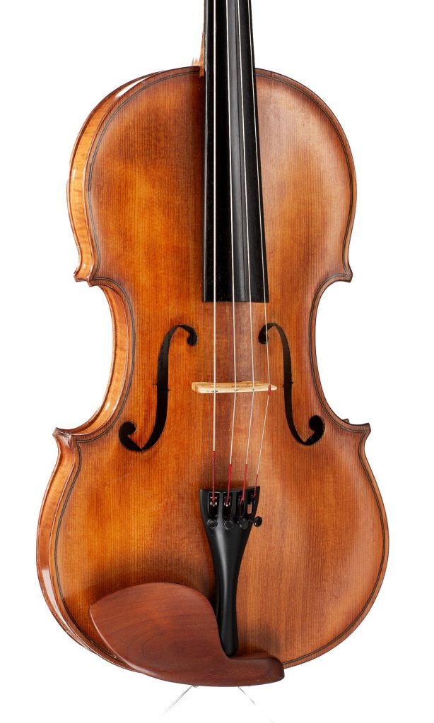 Viola by J. E. Vickers, King’s Lynn, 1988 — angled view, 20°
