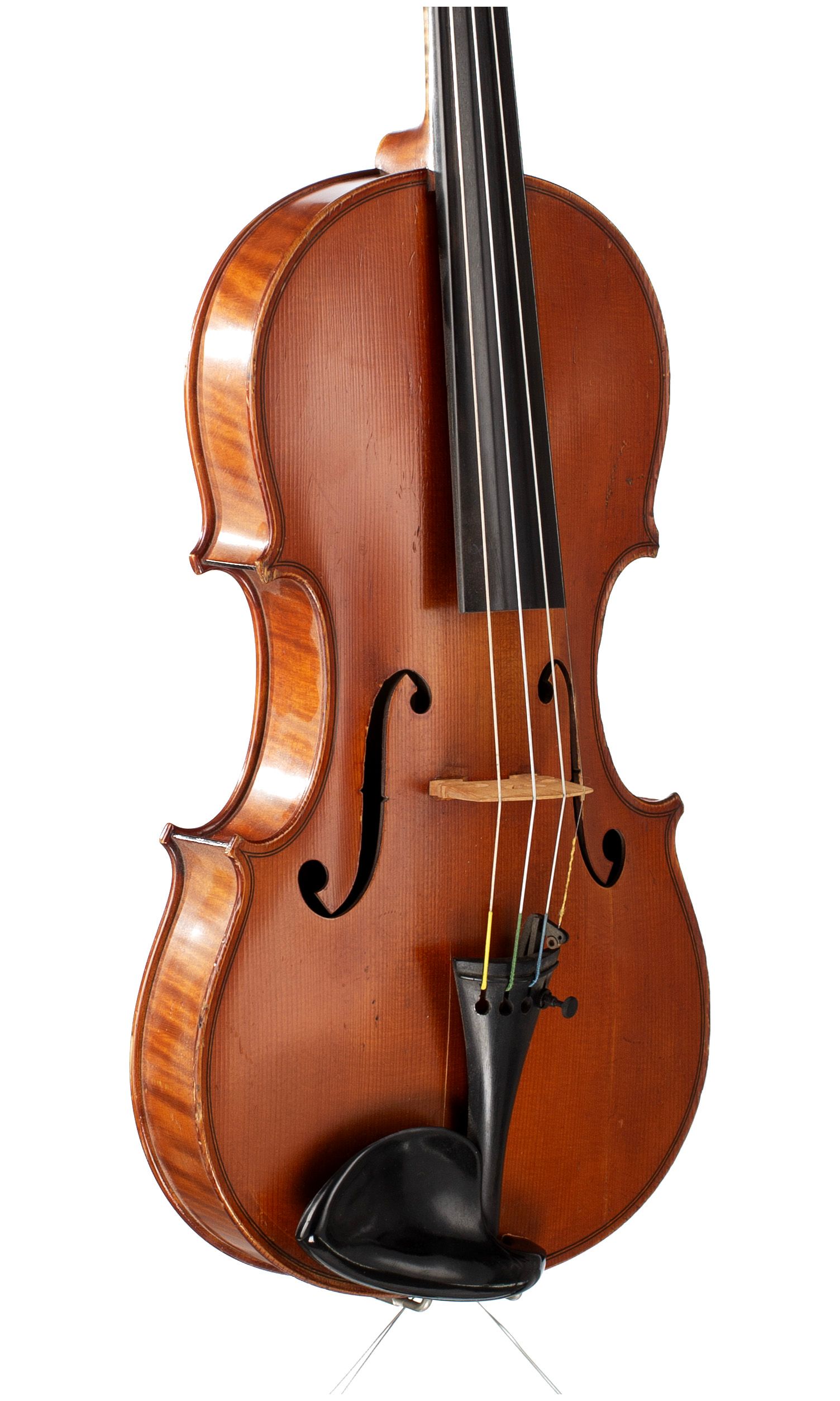 Violin, Workshop of Jérôme Thibouville-Lamy, Mirecourt, 1905 — angled view, 40°