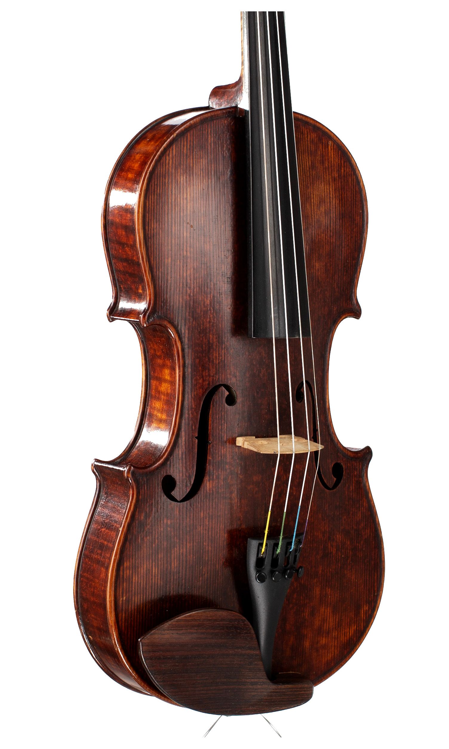 Violin, Workshop of Carlo Storioni, 1901 — angled view, 40°