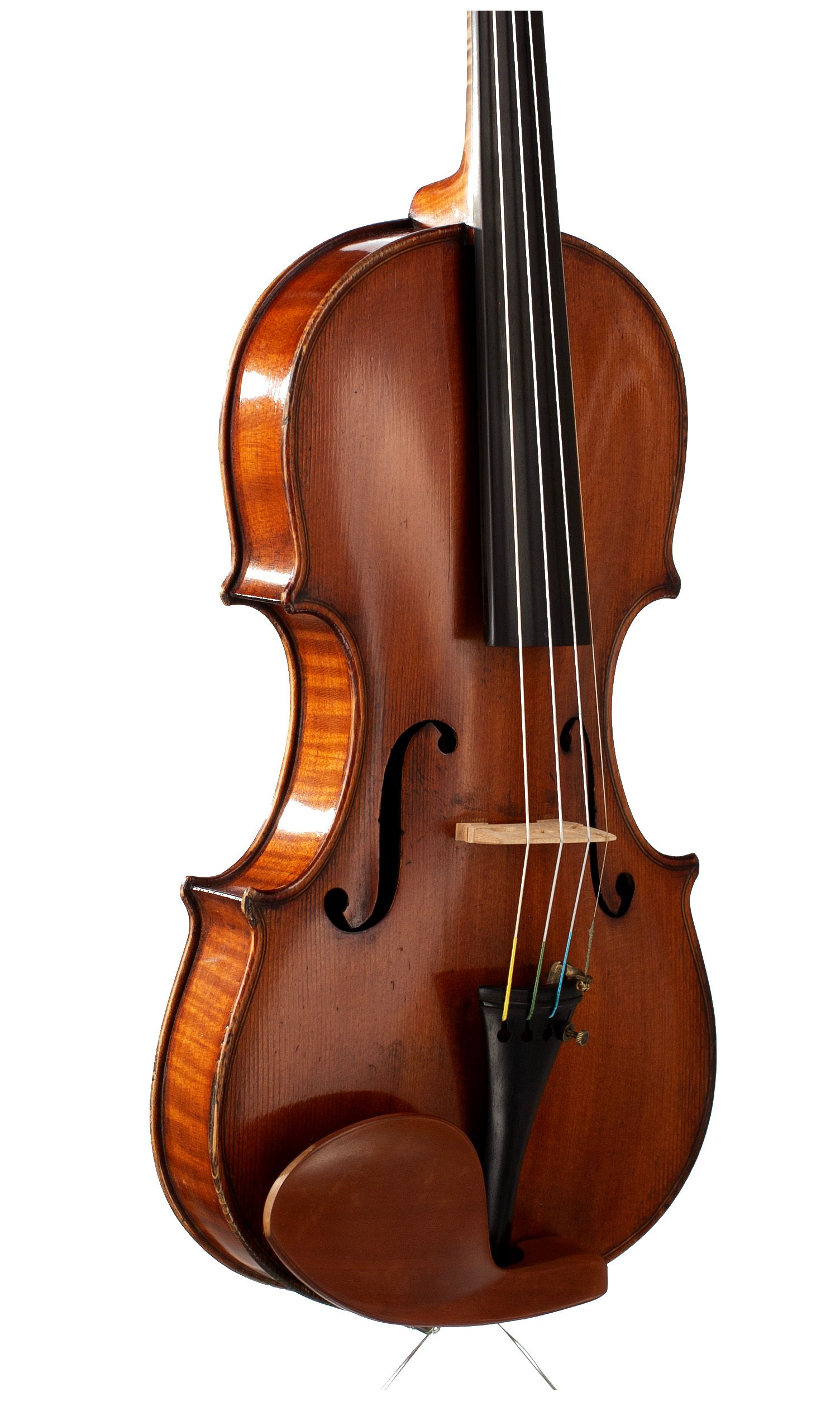 Violin by Thomas Grater, Birmingham, 1884 — angled view, 40°