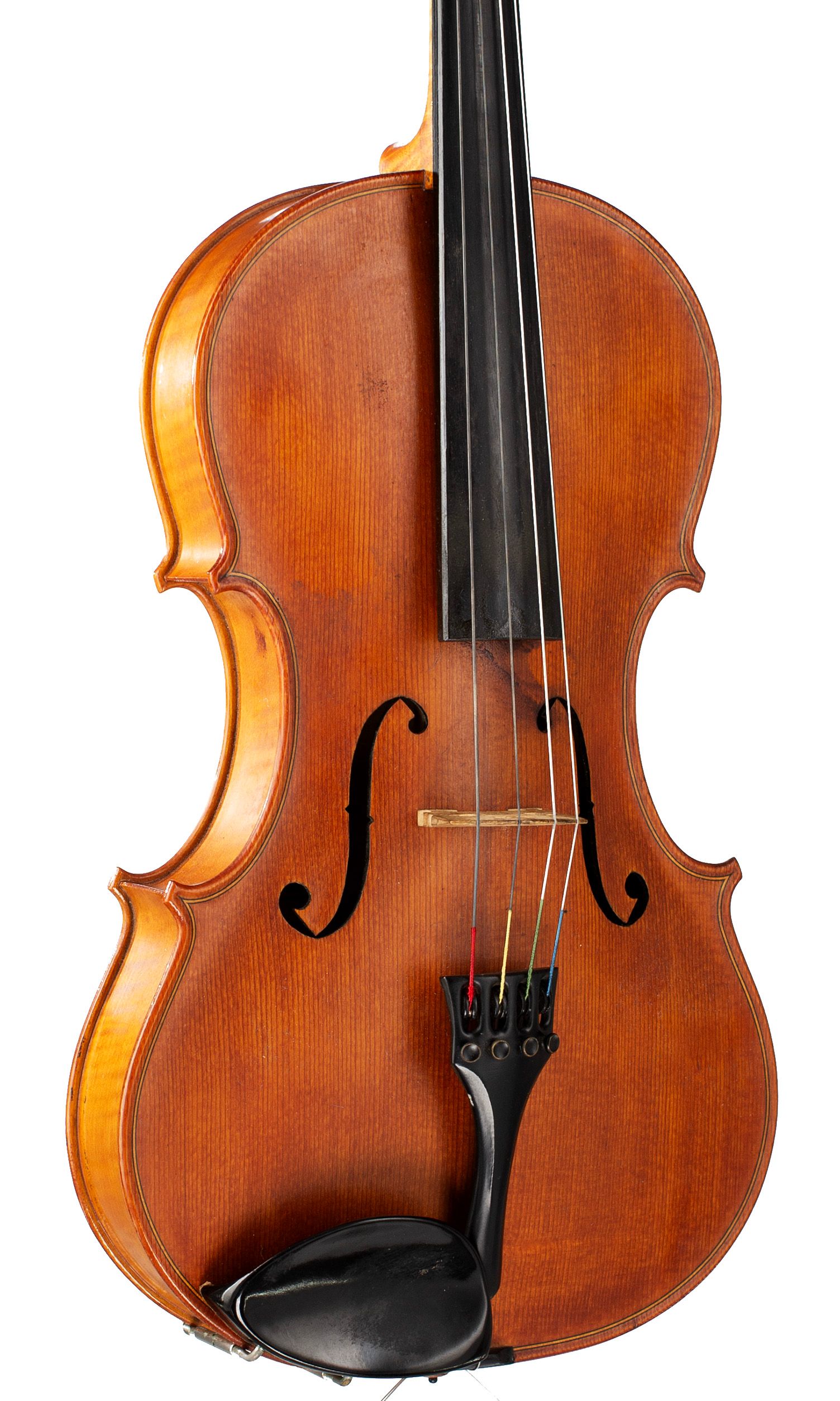 A viola by D. G. Britten, Northampton, 1977 — angled view, 30°