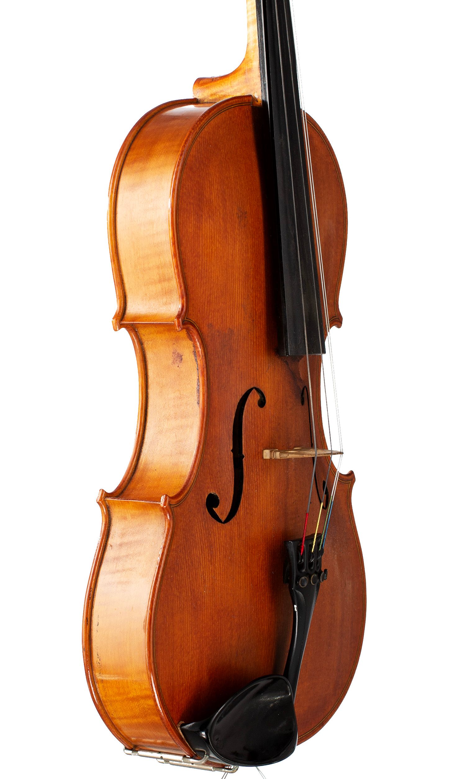 A viola by D. G. Britten, Northampton, 1977 — angled view, 60°
