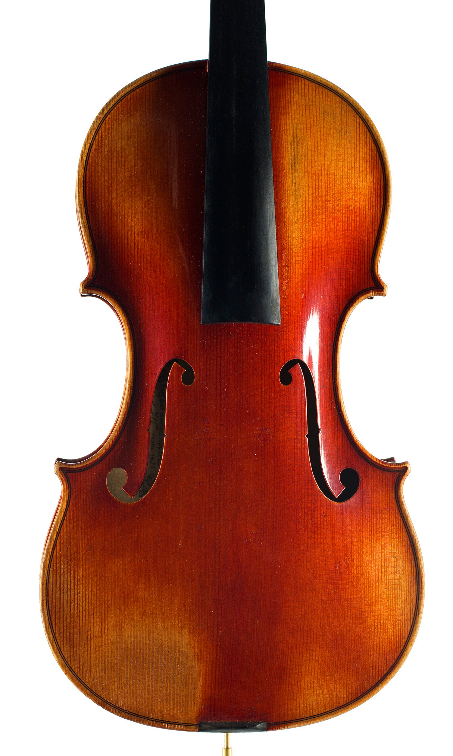 Violin by Georges Apparut, Mirecourt, 1935 — angled view, 10°