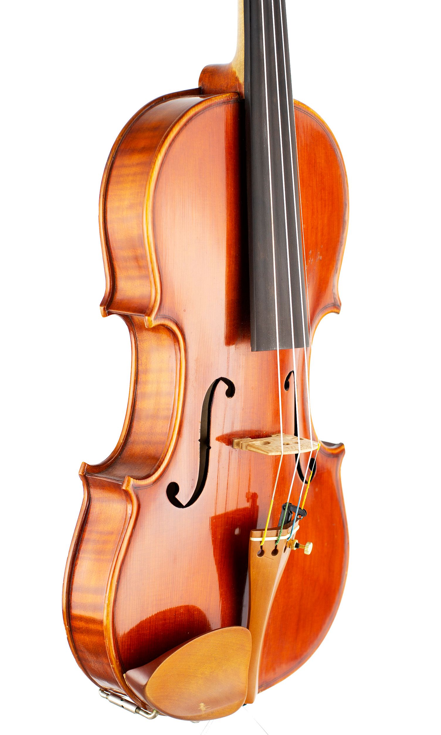 A violin by Antonio Venturini, Cremona, 1983 — angled view, 50°