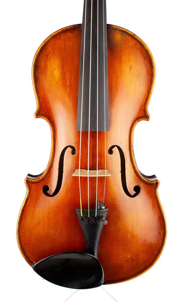 Violin by William Robinson, London, 1943 — front