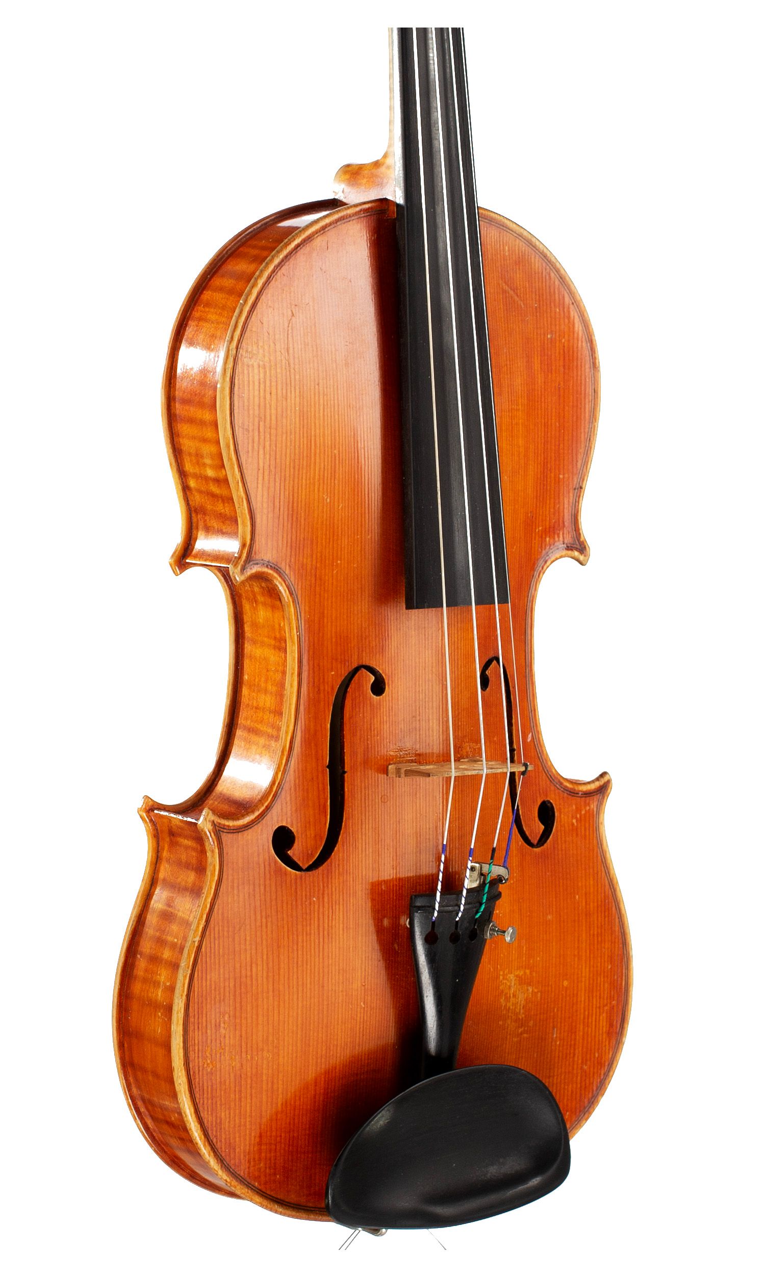 A violin by Giovanni Battista Morassi, Cremona, 1970 — angled view, 40°