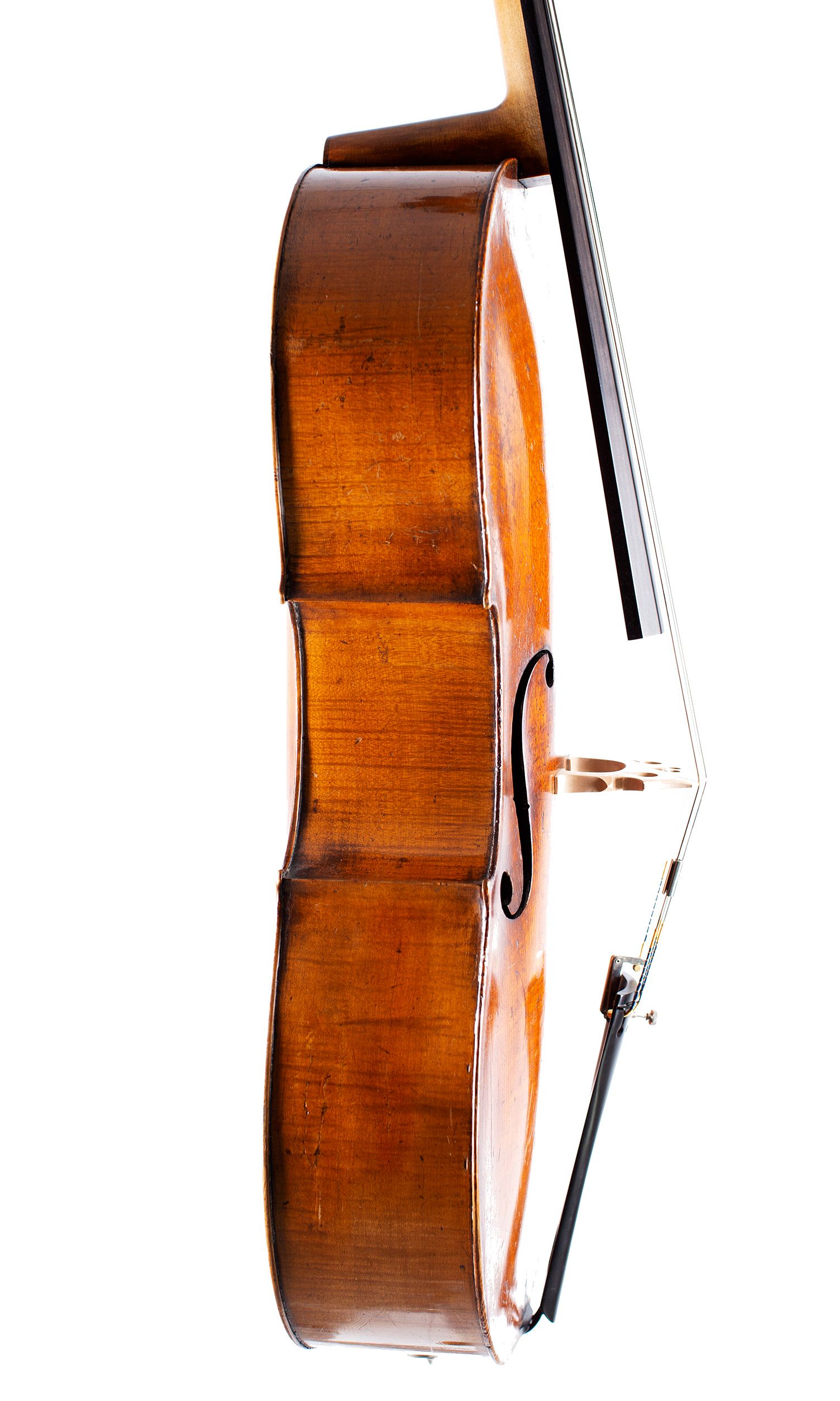 Cello by Charles and Samuel Thompson, London, circa 1770 — angled view, 80°