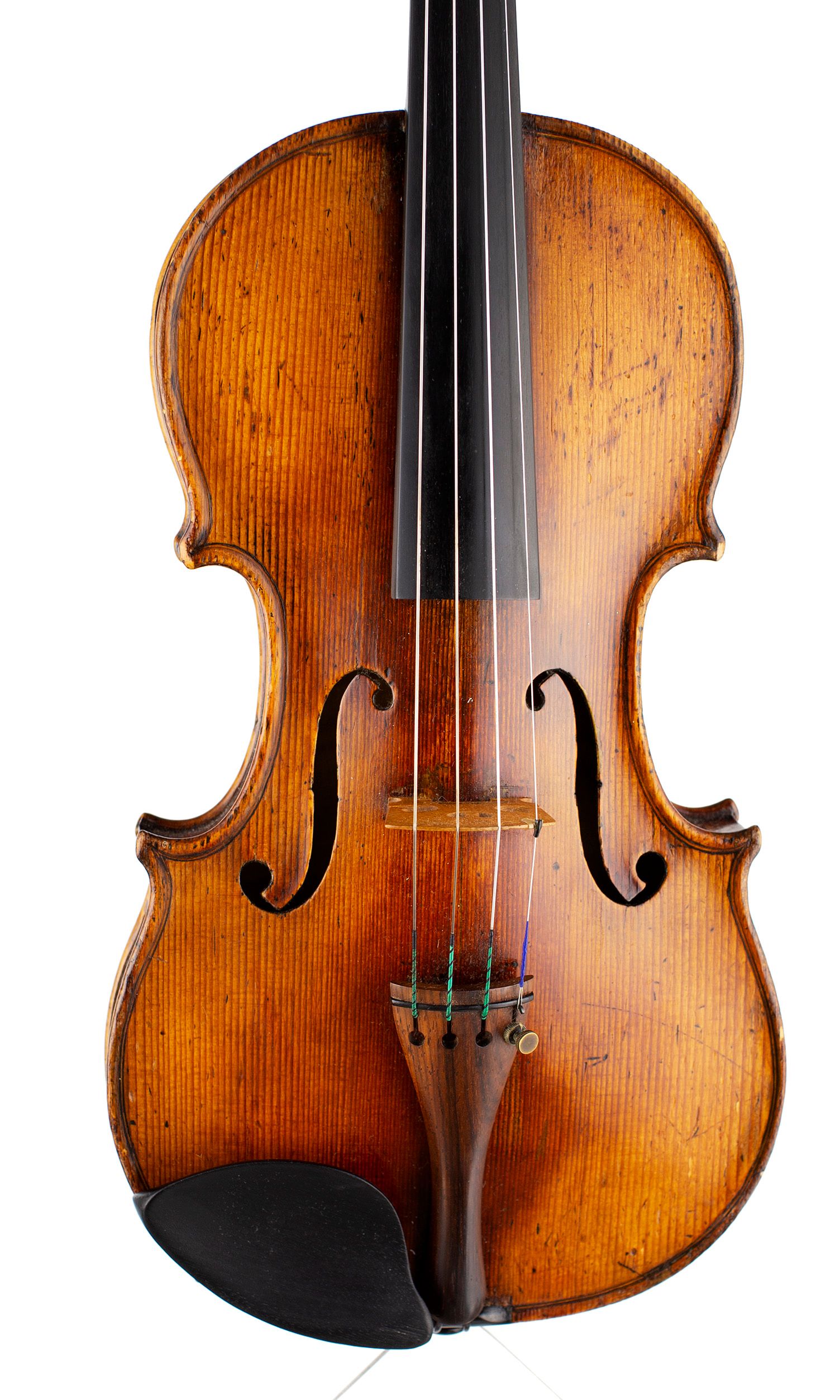 Violin, Workshop of John Betts, London, circa 1840 — angled view, 10°