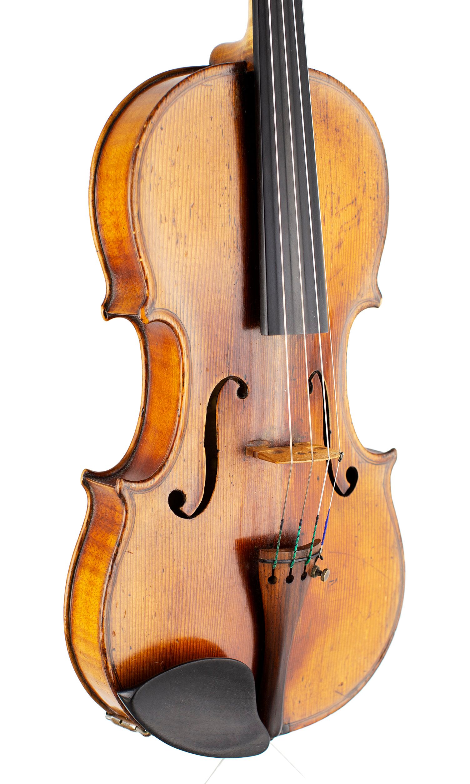 Violin, Workshop of John Betts, London, circa 1840 — angled view, 40°