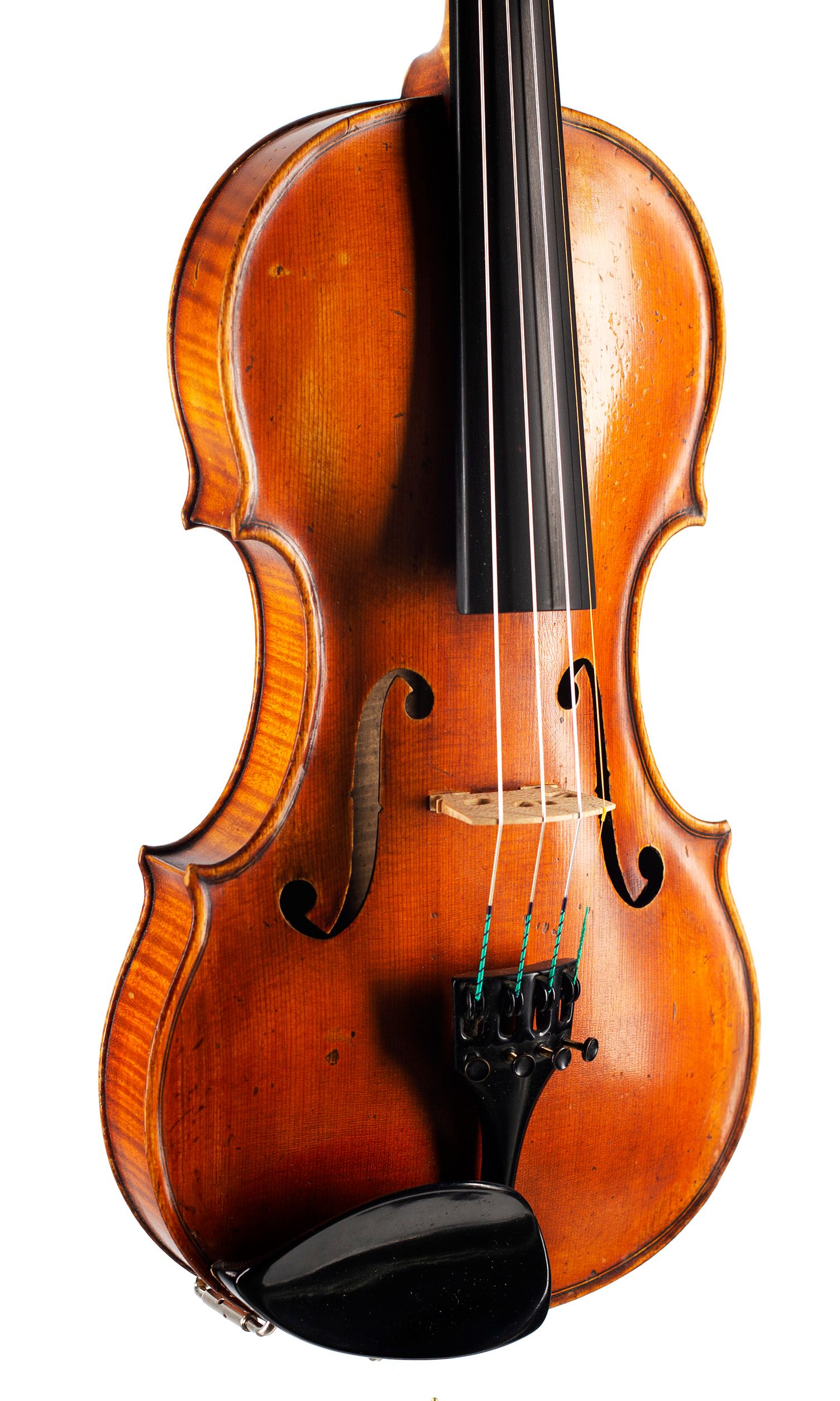 Violin by Heinrich Lang, Nürnberg, 1928 — angled view, 30°