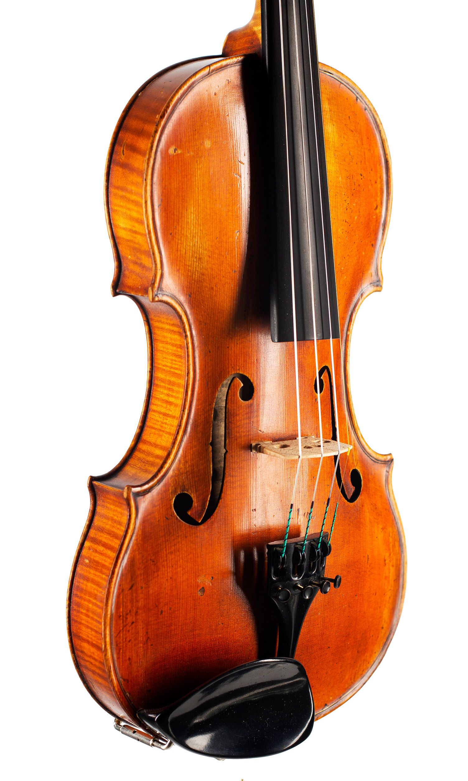 Violin by Heinrich Lang, Nürnberg, 1928 — angled view, 40°