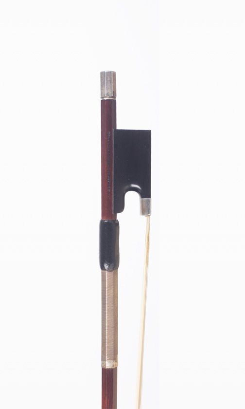 A silver-mounted violin bow by Albert Nürnberger, Germany — frog detail