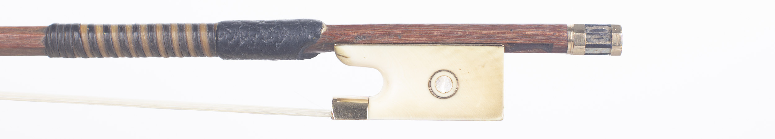 A gold and ivory mounted violin bow by Louis Morizot (freres), Mirecourt — frog