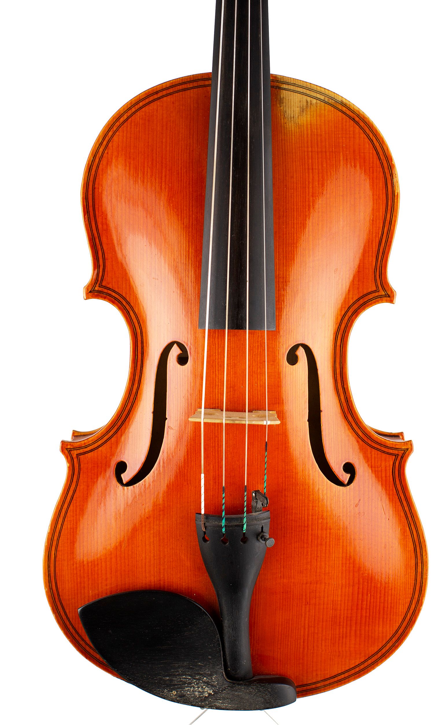 A viola by Rodrick R. Ward, Cambridge, 2010 — front