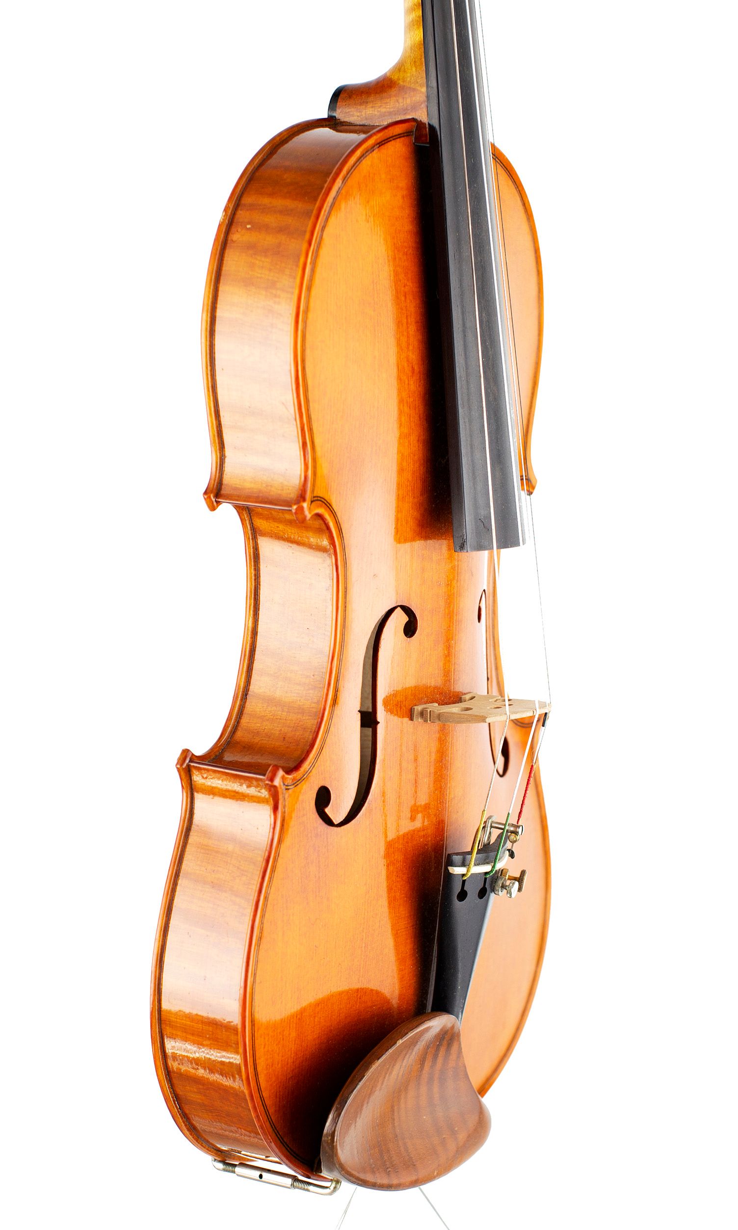 A violin by Gerald Littlewood, Hollingworth-in-Longendale, 1976 — angled view, 60°