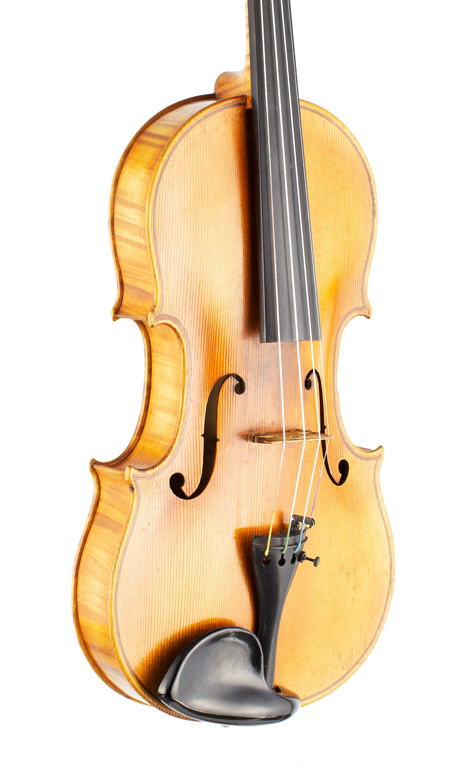 Violin by Jean Striebig, Mirecourt, 1948 — angled view, 40°