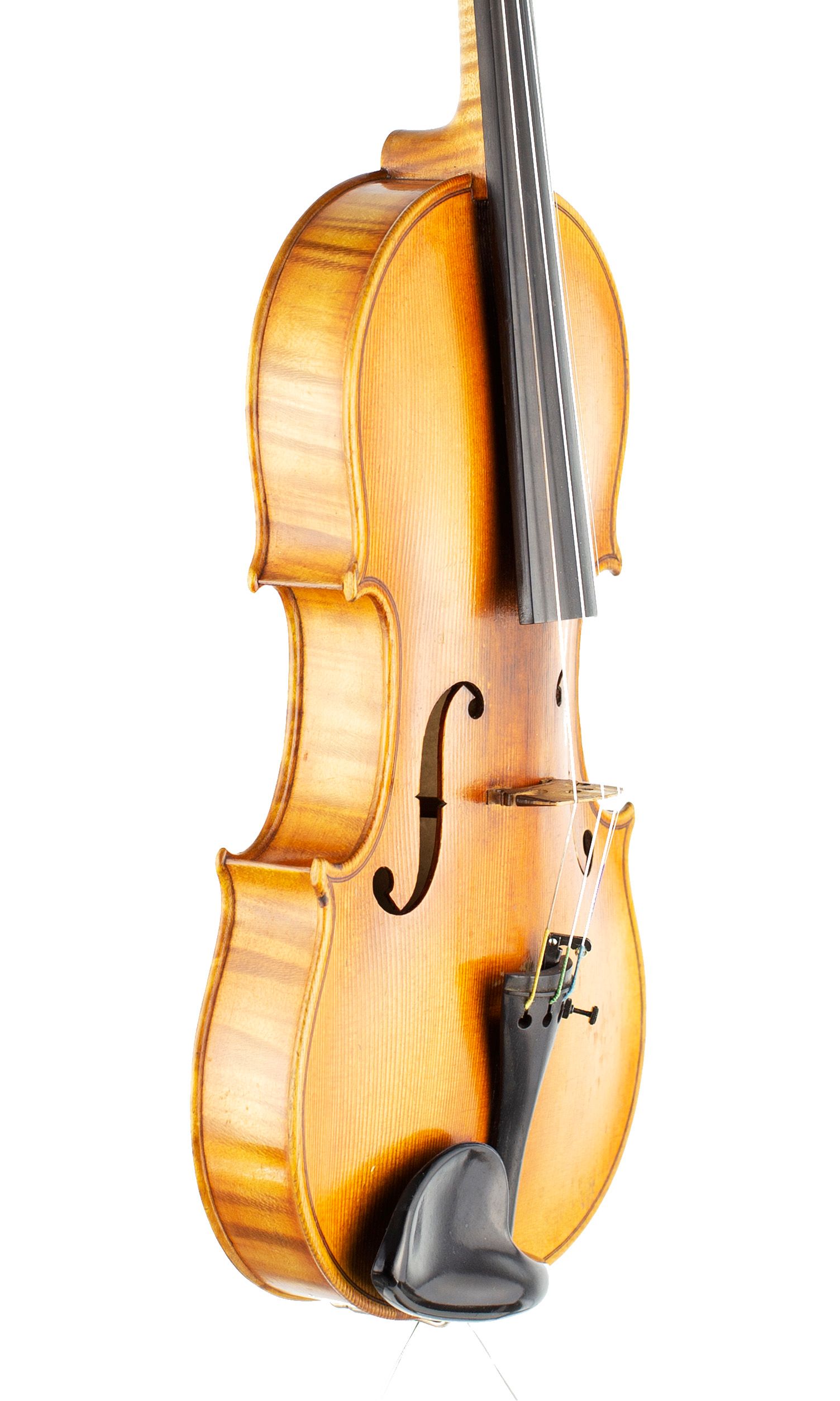 Violin by Jean Striebig, Mirecourt, 1948 — angled view, 60°