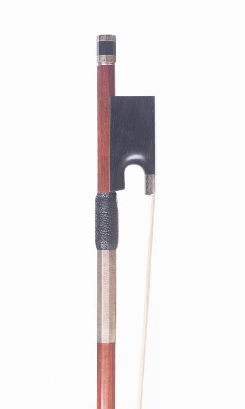 A silver-mounted violin bow by Andrew McGill — frog detail