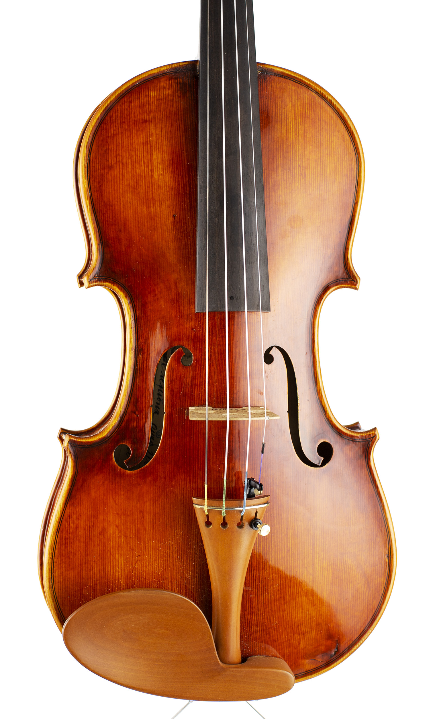 A violin by Dario Alejandro Forero Rojas, Cremona, 2006 — angled view, 10°
