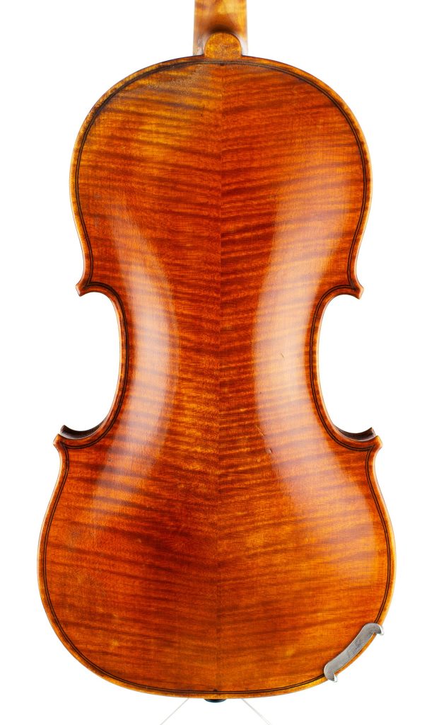 Violin by Paul Voigt, Manchester, 1932 — back