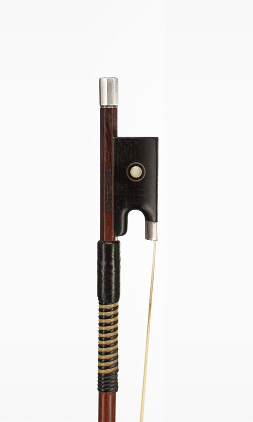 A silver-mounted violin bow by W. E. Hill & Sons, London, 20th Century — frog detail